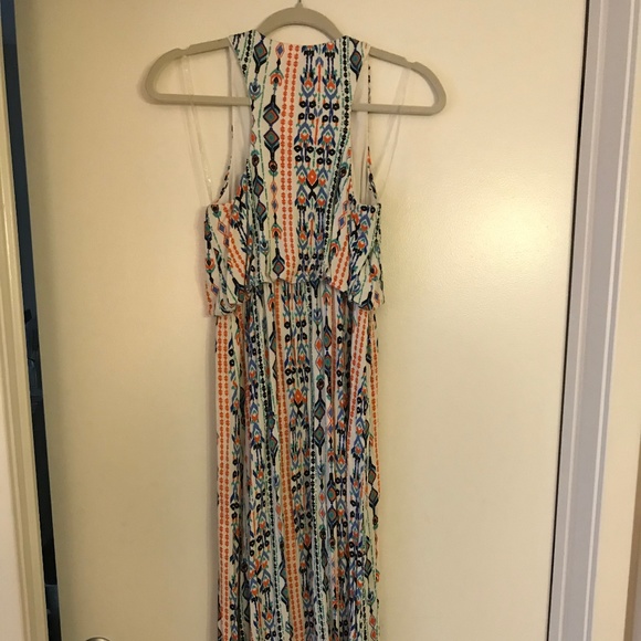 Bobeau Sleeveless Maxi Print Dress - Picture 3 of 4